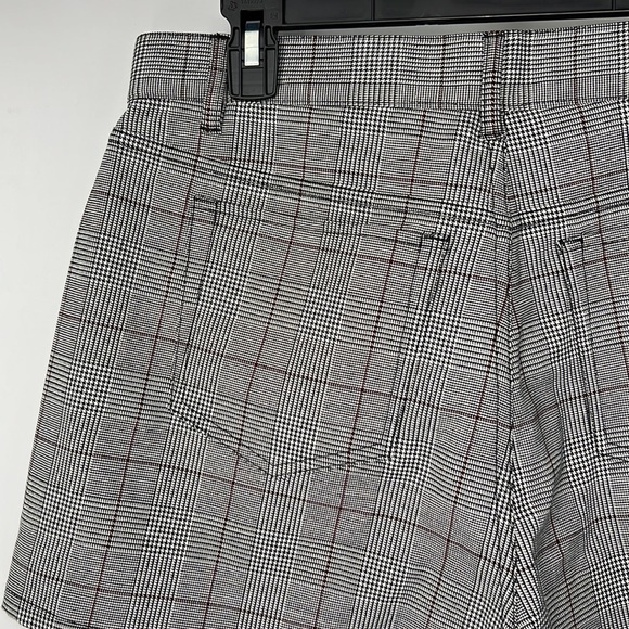 BLDWN the Brie high rise shorts women’s size 31 EUC - Picture 4 of 6